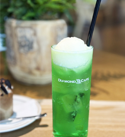 メロンクリームソーダ