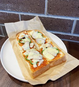 厚切りピザトースト